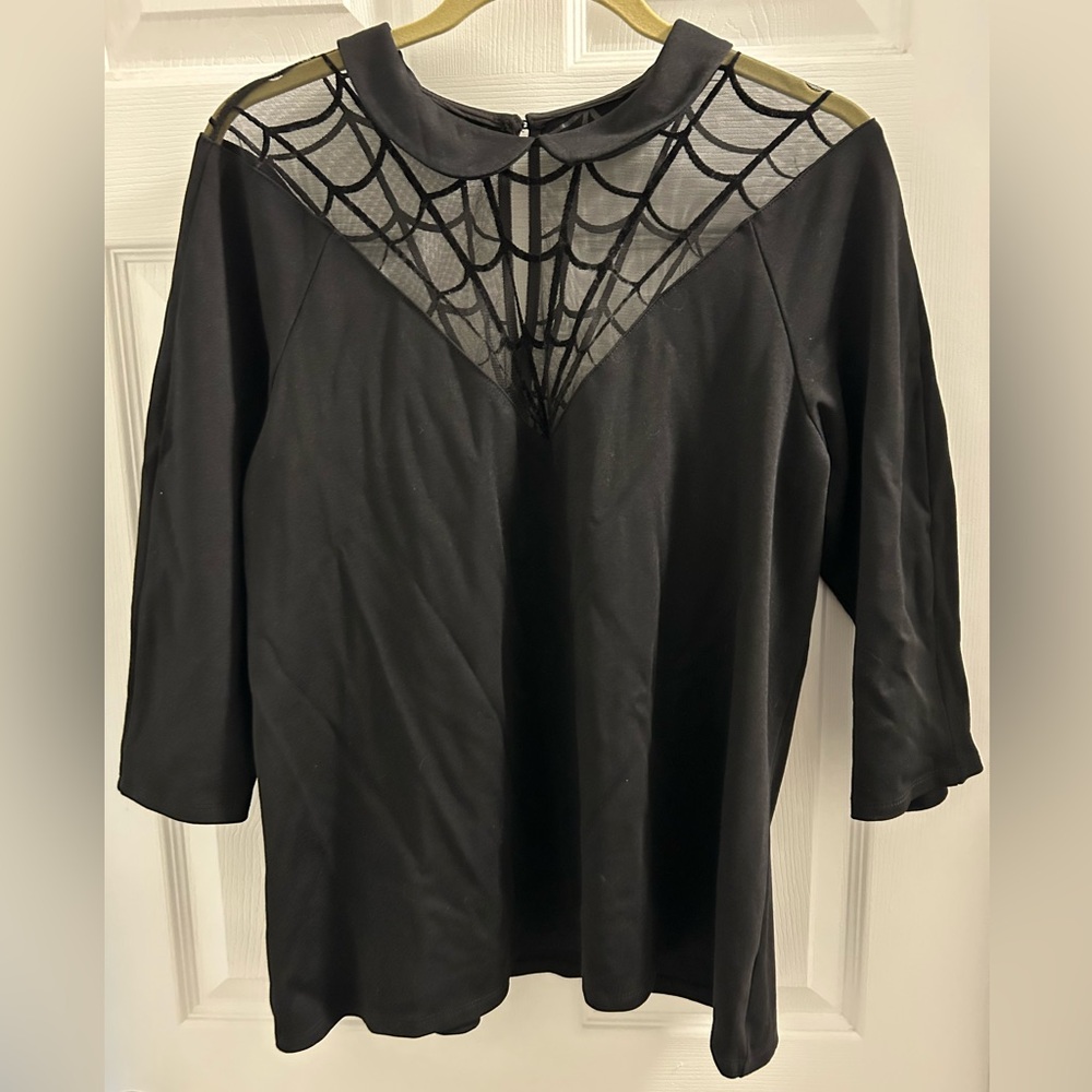 Unique Vintage Spiderweb Blousee